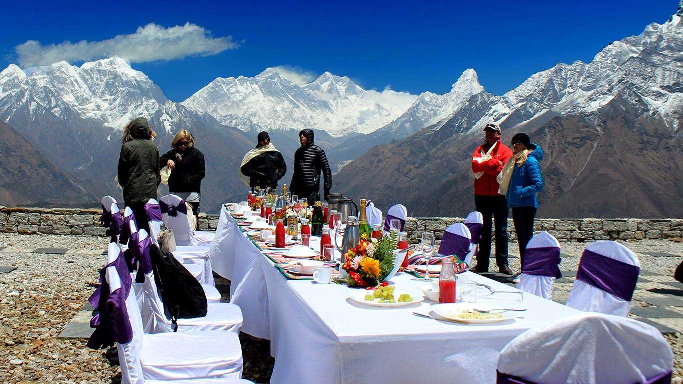 How to take benefit of Everest Base Camp Helicopter Tour?