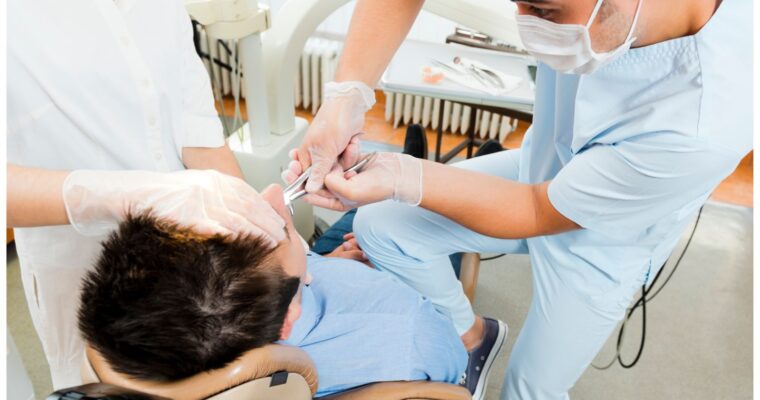 Tooth Extraction In London: The 6 Most Common Reasons Why Teeth Are Removed!