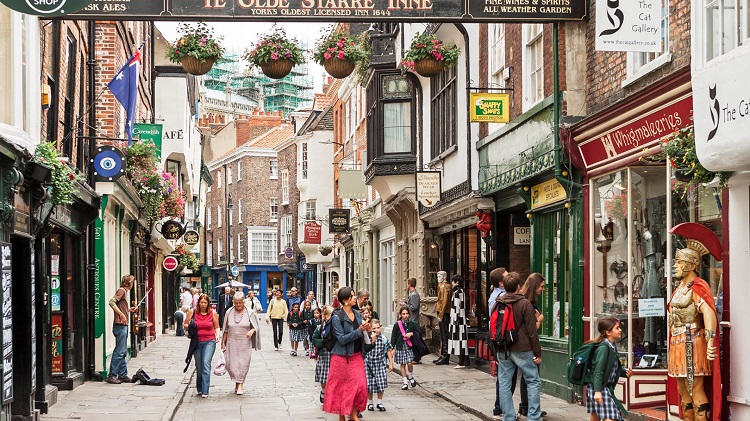 The Best Shopping Stores in the UK