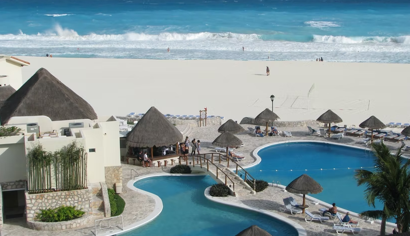 How To Plan a Budget-Friendly Trip To Cancun:  2022-23