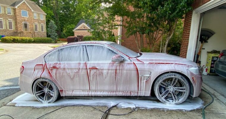 The Best Way To Wash Your Car At Home