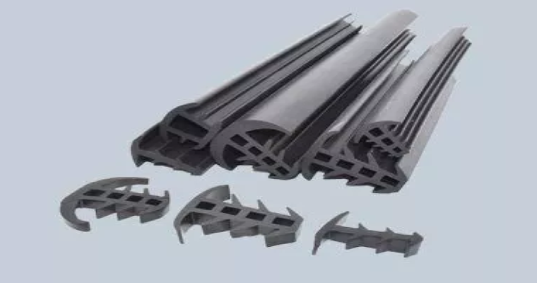 What are the applications of silicone sealing strips?