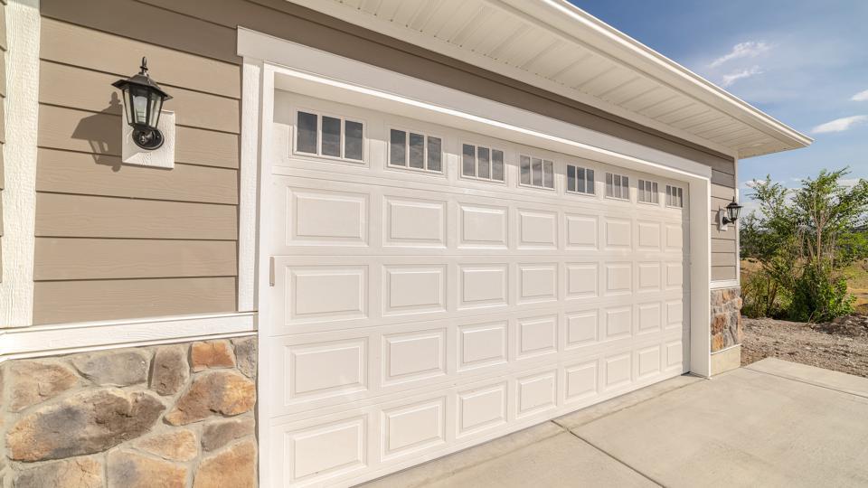 How To Create A Pet-Friendly Garage?