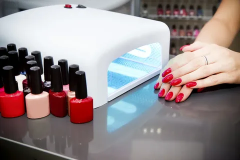 10 Essential Tips To Find The Best Nail Salon In Your Area