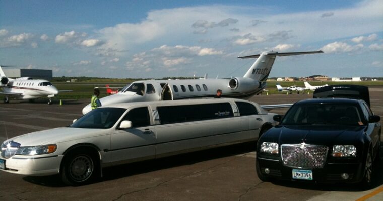 8 Reason Why Hire the Toronto Airport Limo Services