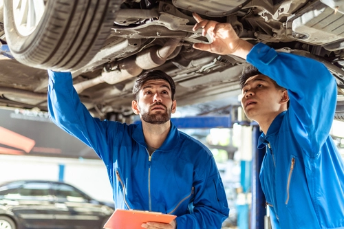 Reasons To Choose A Professional Auto Mechanic