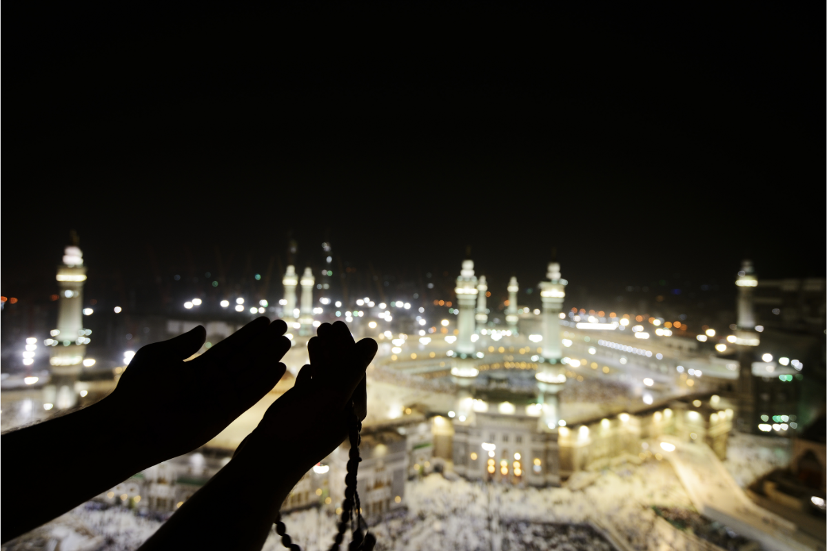 Journey to Mecca with our Umrah Packages including Airfare