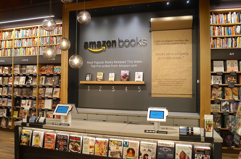 5 Reasons To Visit Amazon’s New Bookstore In Seattle