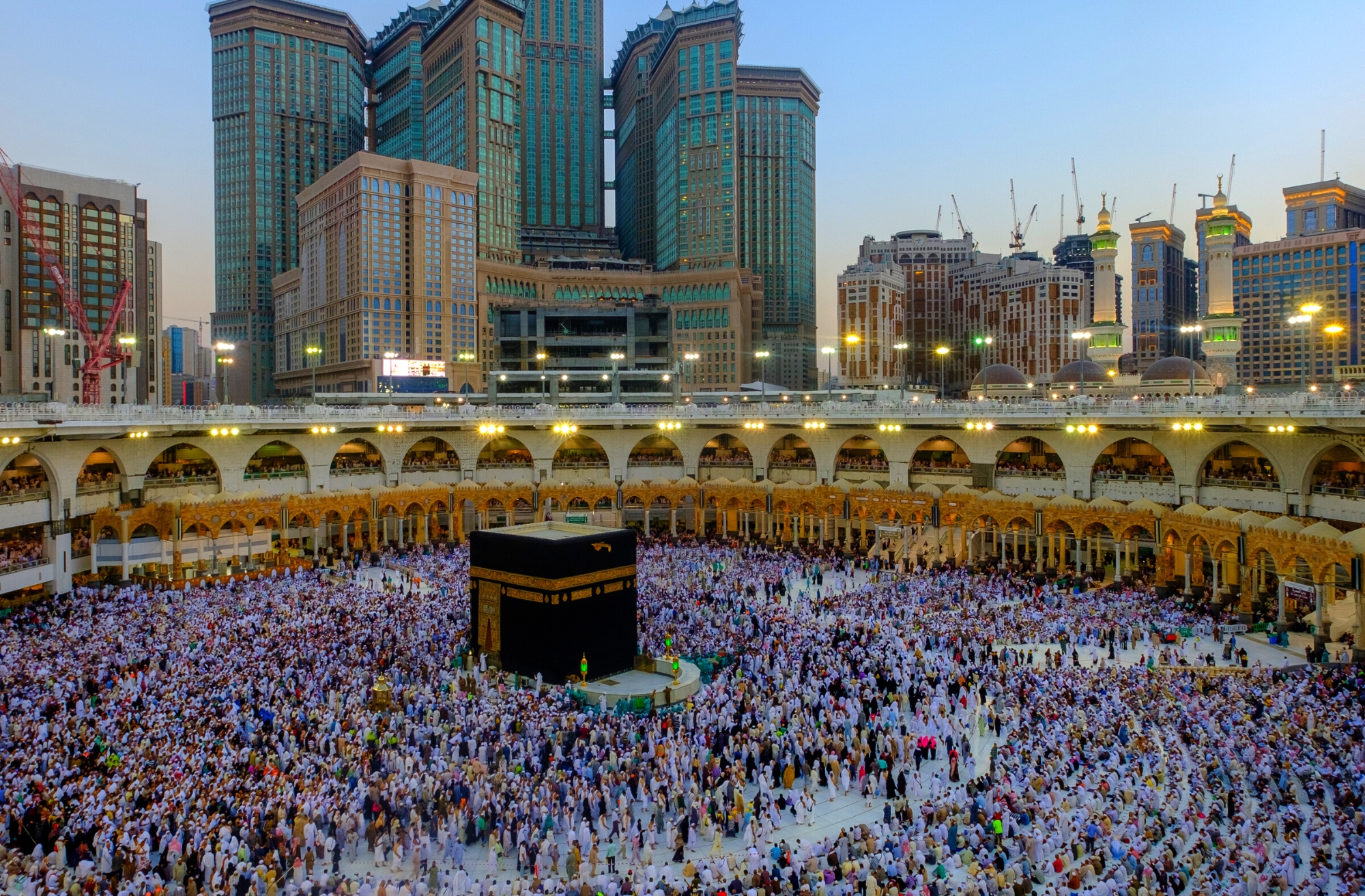 Your Gateway to Mecca: Umrah Packages from UK for UK Residents