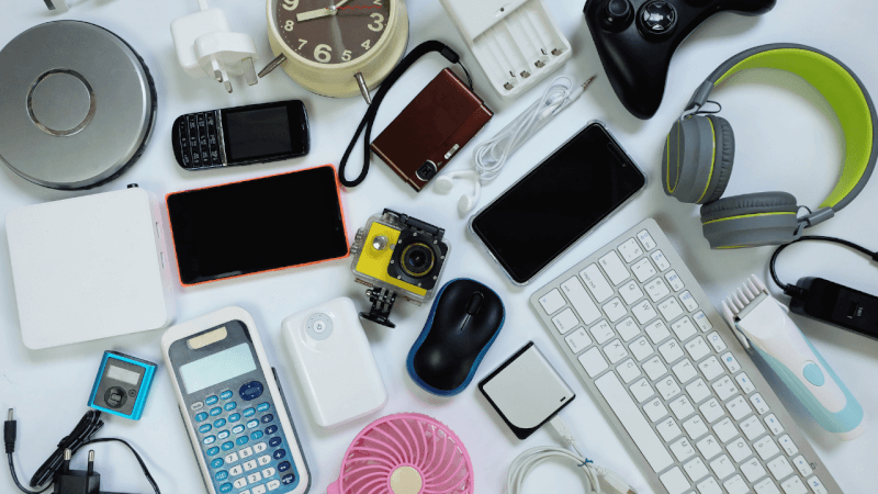 Modern Electronic Gadgets and Their Advantages