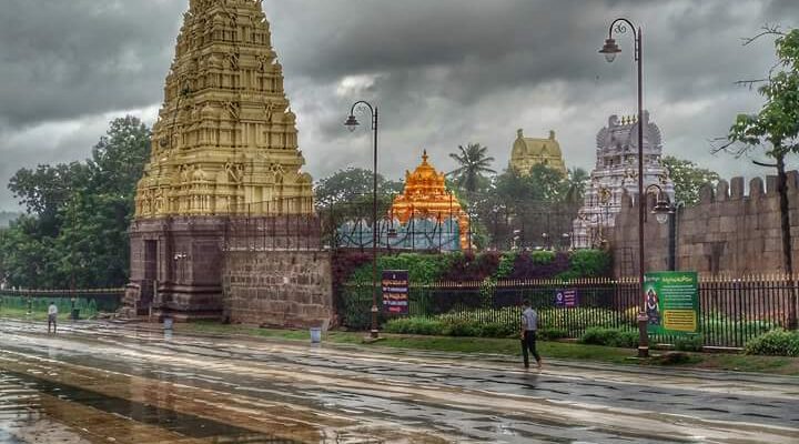 Capturing the Divine: A Visual Journey of Mallikarjuna Jyotirlinga through Images