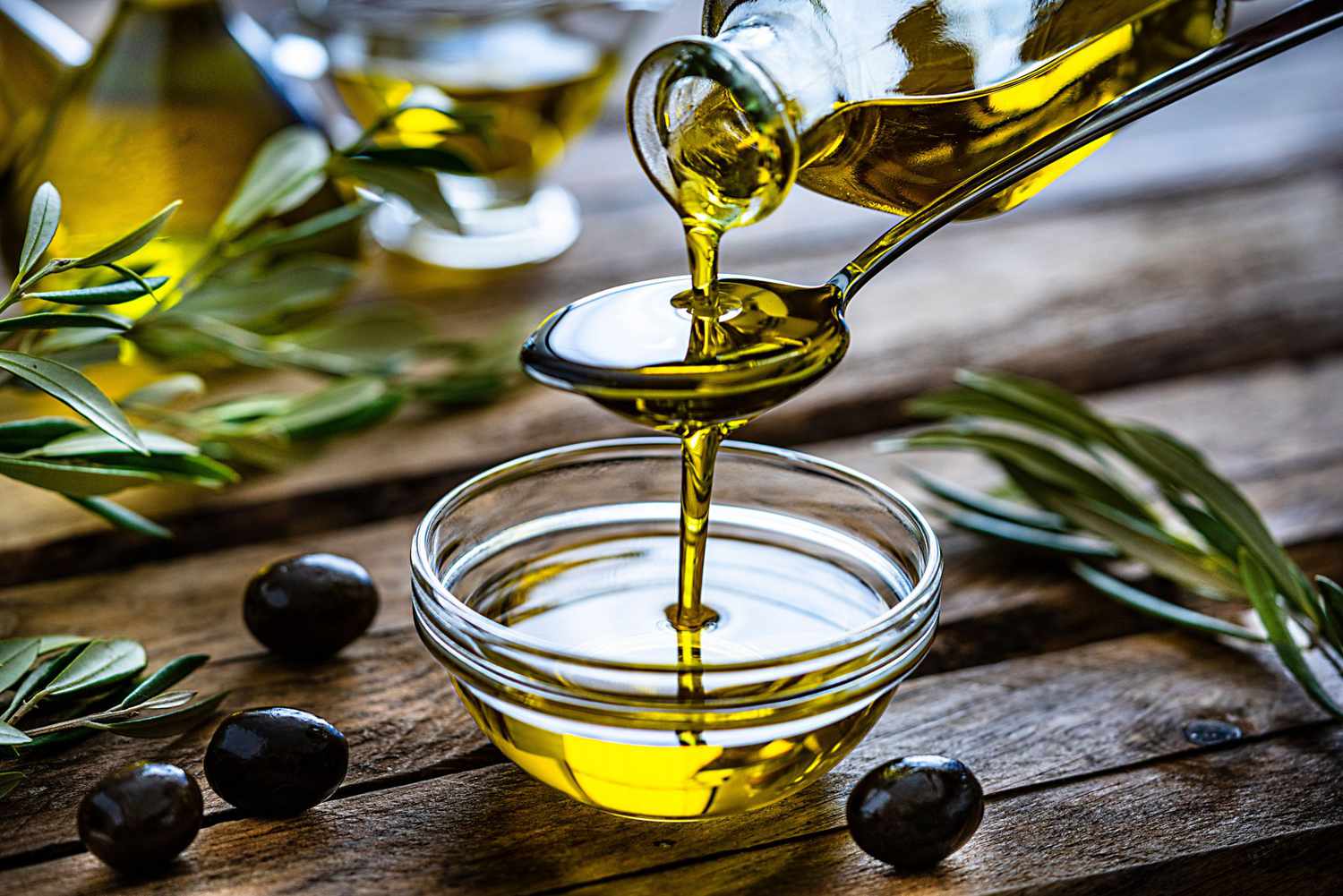 How Olive Oil Is Used and Benefits