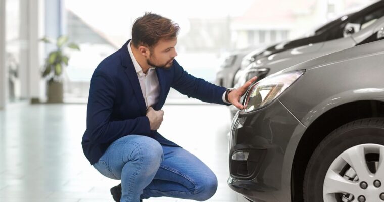 How to Avoid Scammers When You Buy a Second Hand Vehicle?