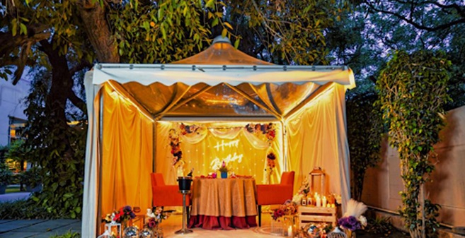 Luxury Cabana Candlelight Dinner At Hyatt