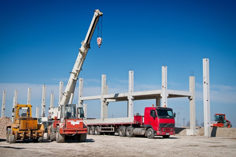 Decoding the Cost Structure in Crane Hire Industry